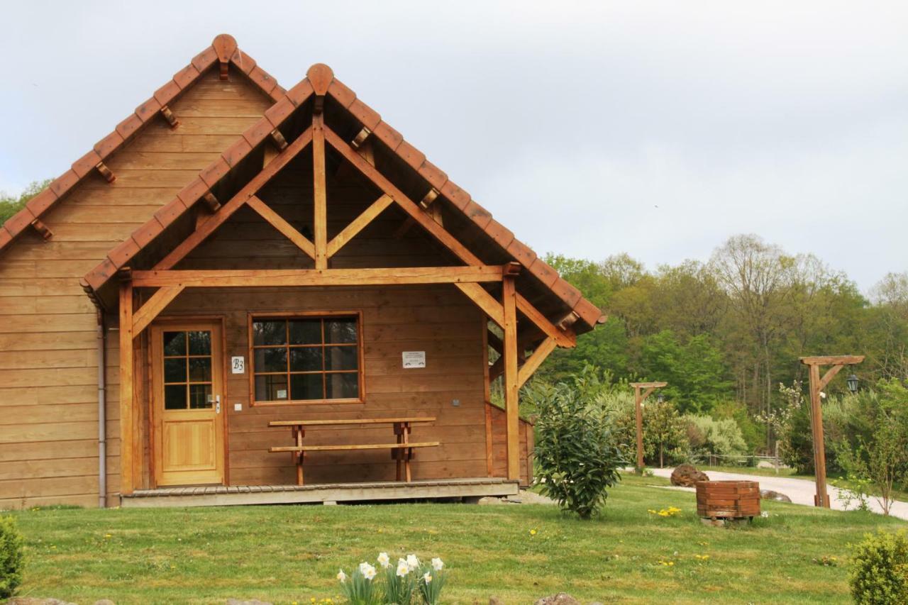 Le Hameau Des Grilles Villa Saint-Fargeau  Kültér fotó